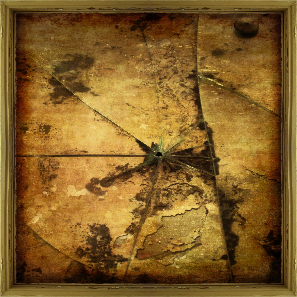 تفسير المرآة المكسورة في المنام